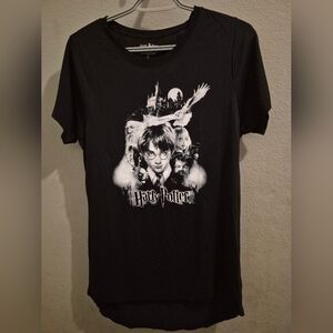 Kohl's Black Graphic T-Shirt